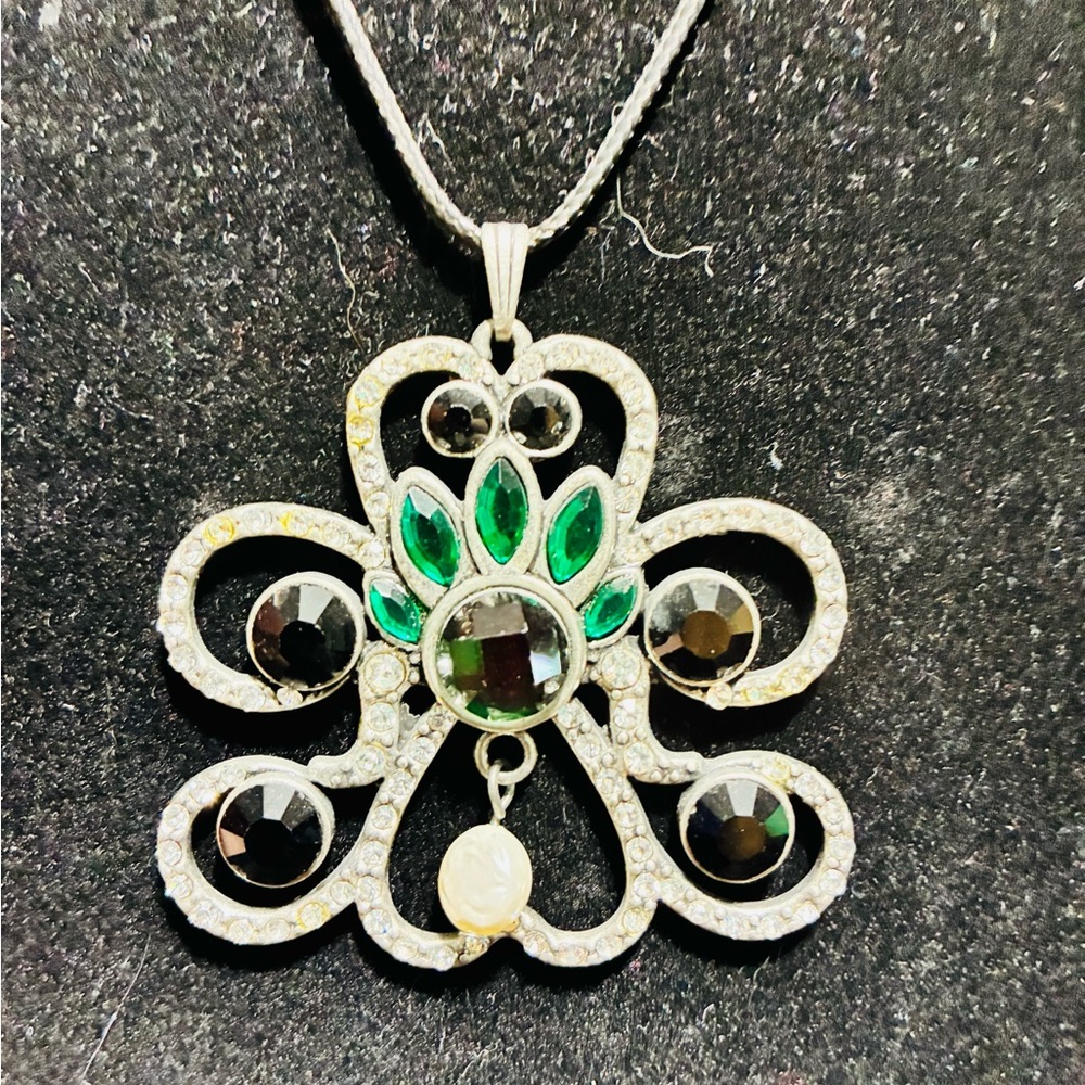 Elegant Silver Pendant Necklace with Green and Black Crystals